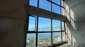 View triệu đô, giá bán nhân x2 nhưng chả ở hay cho thuê được gần 7 năm qua.  - 2
