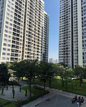 Nhà thì nhiều, người mua thì… đứng ngó - 1