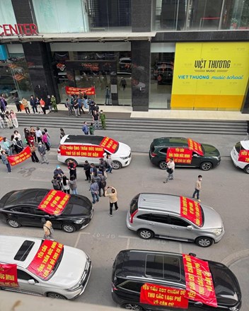 Mua nhà xong vẫn “ở nhờ trên giấy”: điểm nghẽn sổ đỏ ở Hà Nội nằm ở đâu? - 1