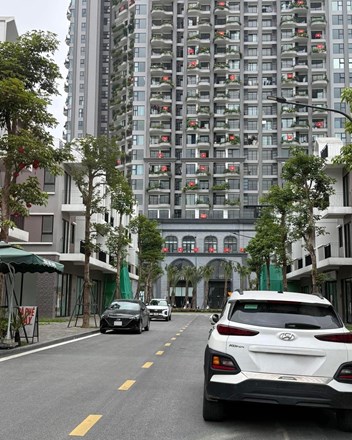 Mua nhà đất thì kiêng đường đâm, vậy chung cư bị đường   đâm có kiêng không mọi người nhỉ? - 1