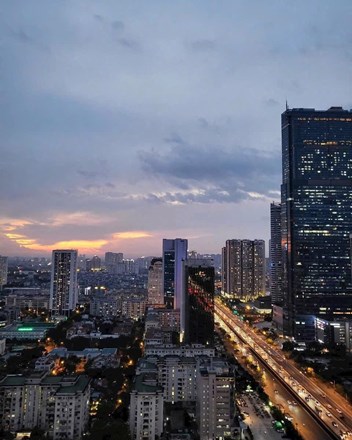 Mấy hôm nay lướt hội nhóm bất động sản, thi thoảng đọc tin đăng cho thuê nhà mà cảm giác như đang xem bảng giá ở Singapore - 1