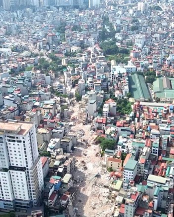 Ước mơ đổi từ chung cư xuống mặt đất: giờ đủ tiền "múc" lại sợ thủ đô "xúc" bất cứ lúc nào 🫣 - 1
