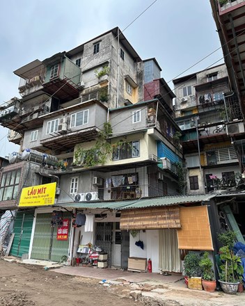“Tin vui phát sốt” cho cư dân tập thể cũ Hà Nội: Chưa có sổ đỏ vẫn được đền bù tới 60%, thực hư ra sao? - 1