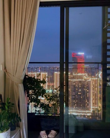Nếu đến cái dạ dày còn phải thắt lưng buộc bụng, thì bao giờ người trẻ mới mua được nhà? - 1