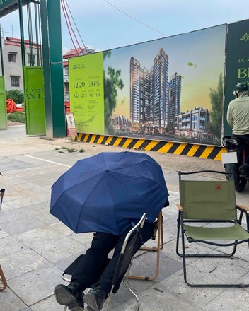 Môi giới hỏi câu cay đắng: "Đã bao lâu rồi chưa bán được hàng"? Còn người mua thì bình tâm "tầm này đã nên mua nhà chưa"? - 1