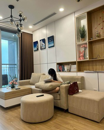 Người mua thì chờ, người bán thì ngó, cả thị trường như đang chơi “ai nhúc nhích trước là thua”! - 1