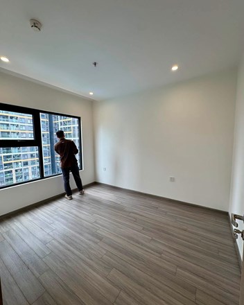 Đặt trong bối cảnh lãi suất huy động đang tăng cao, thanh khoản thị trường yếu, đây là combo chính sách sẽ khiến "cuộc chơi" đầu cơ ngày càng khó, còn nhà ở thực và dòng tiền khai thác được lên ngôi - 1