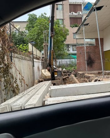 Các bạn nói xem, nếu được chọn giữa quy hoạch treo vài chục năm và một Quy hoạch được triển khai nhanh, bạn sẽ chọn ở "phe" nào?  - 1