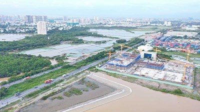 Dạo qua 3 dự án nhà ở xã hội “nóng” nhất TP.HCM: Mỗi nơi một câu chuyện, nhưng điểm chung là… đông như hội =))))