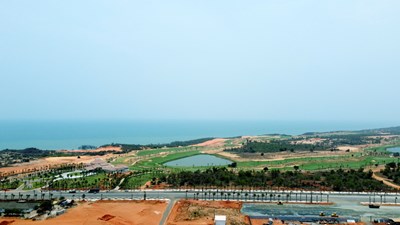 Cận cảnh sân golf tiêu chuẩn PGA tại NovaWorld Phan Thiet trước ngày khai trương