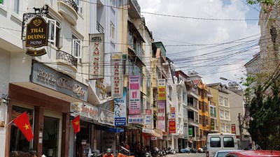 Khách sạn phá sản hàng loạt, dừng cuộc chơi vì Covid-19