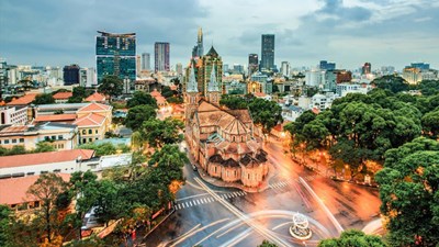 Ngân hàng Nhà nước vừa ra một Thông tư được ví như phiên bản nhẹ của '3 lằn ranh đỏ', các doanh nghiệp bất động sản có thể chịu tác động lớn