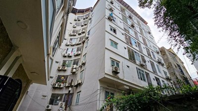 Đau đầu với cảnh chung cư không giấy tờ