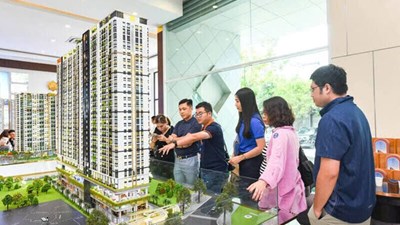 Nhộn nhịp mở bán dự án bất động sản mùa cuối năm nhưng nhà ở giá rẻ đang biến mất