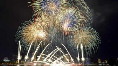DIFF 2023: Những “người kể chuyện” bằng pháo hoa và âm nhạc bên sông Hàn là ai?