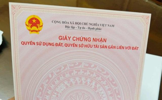 Đã chính thức cấp sổ đỏ mẫu mới có mã QR:  Hướng dẫn tạo và trình bày thông tin mã QR của sổ đỏ - 1