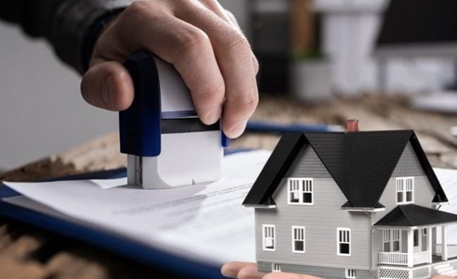 Đề xuất cho phép chủ đầu tư bán nhà "trên giấy" ngay cả khi dự án vẫn đang bị thế chấp tại ngân hàng.  - 1