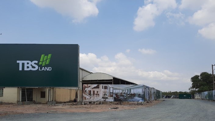 Miếng bánh béo bở: Doanh nghiệp tay ngang ùn ùn đổ vào bất động sản  - 1