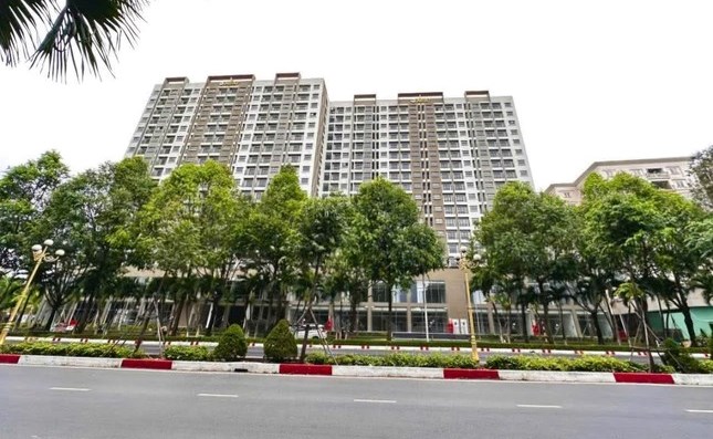 Rủi ro “bán xong vẫn mất trắng” của doanh nghiệp bán NƠXH: giao nhà rồi mới phát hiện khách không đủ điều kiện, buộc phải thu hồi căn hộ - 1