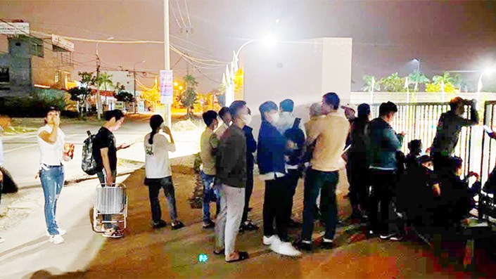 Từ hào hứng nhận nhà đến khao khát... bỏ trốn: Tiếng lòng của một cư dân mua NOXH  - 1