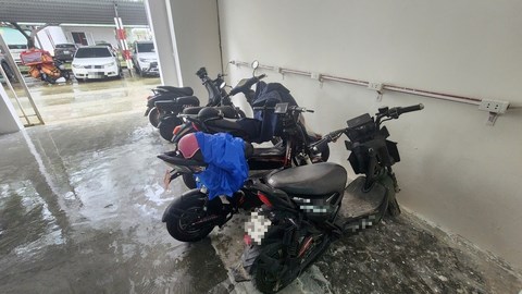 3 vấn đề nan giải của xe máy điện với hầm chung cư  - 1