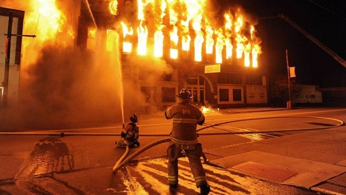 Bảo hiểm cháy nổ nhà chung cư: Ai bắt buộc mua? Phí bao nhiêu? - 1