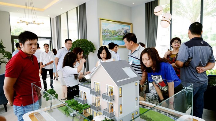 🏙️ Hà Nội: Mặt bằng giá chung cư vượt 4 tỷ đồng, người trẻ phải tích luỹ bao lâu mới mua được nhà?  - 1