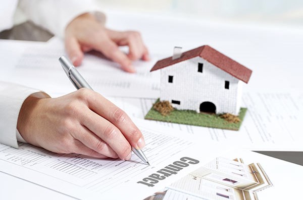 Từ 1/7, hợp đồng mua bán nhà đất không công chứng vẫn có hiệu lực? - 1