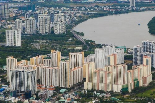 🏙️ CHUNG CƯ CŨ TP.HCM TĂNG GIÁ MẠNH NHƯNG KHÓ GIAO DỊCH – KHI NGƯỜI BÁN KHÔNG MUỐN GIẢM, NGƯỜI MUA KHÔNG MUỐN MUA 🔄  - 1