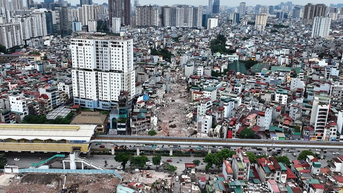 Tiền bị bẩy khỏi đất thì đi đâu về đâu?  - 1