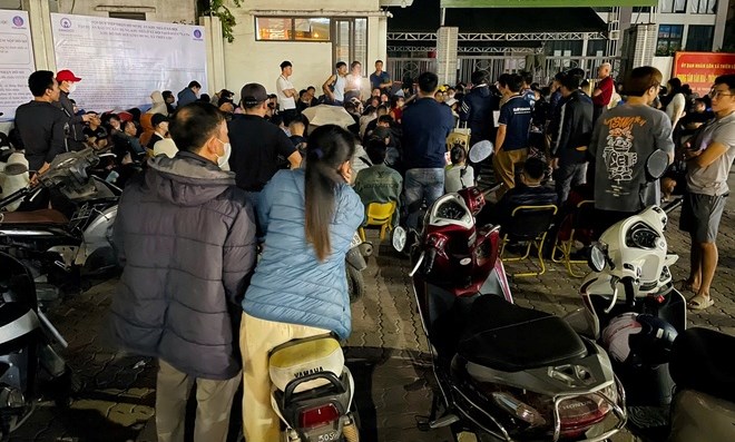 Nghịch lý NOXH: Nơi thức trắng đêm xếp hàng, nơi xây xong vẫn ế  - 1