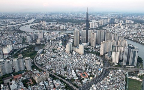 Tâm lý “bám trụ nội đô” của người Hà Nội: Áp lực vô hình đẩy giá nhà lên cao chót vót - 1