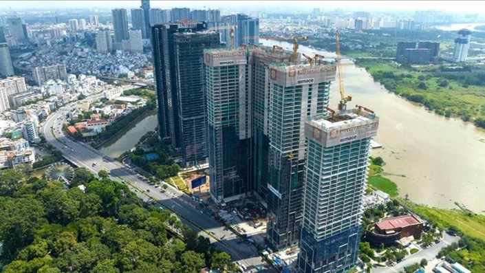 Khi Nhà nước “giữ tay lái” trên thị trường đất đai: Đề xuất bỏ nguyên tắc định giá theo cơ chế thị trường khi sửa Luật Đất đai - 1
