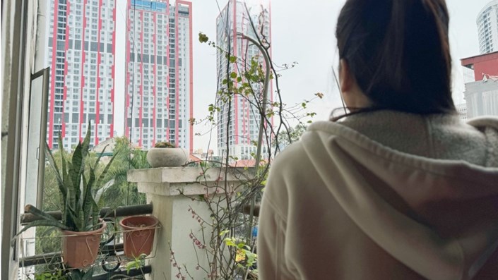 Thu nhập 60 triệu/tháng và câu chuyện ngồi "ôm tiền" chờ chung cư giảm... 30%!  - 1