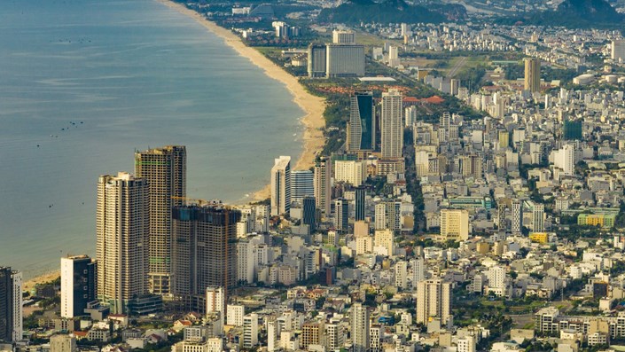 Ngân sách “no nê” từ đất – nhưng ai đang trả giá?  - 1