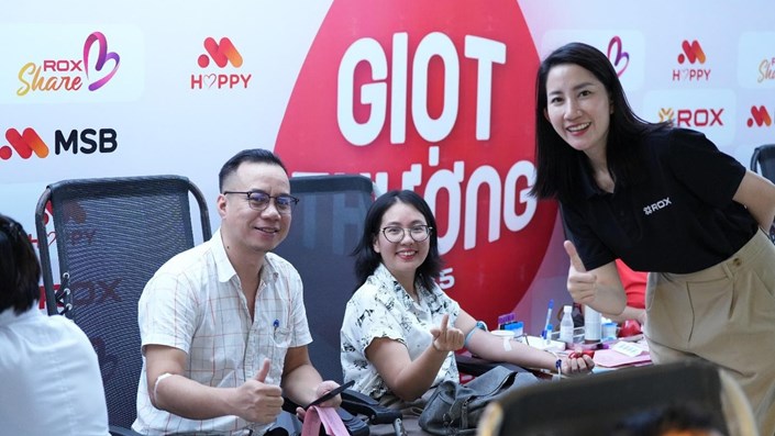 Giọt thương 2025: CBNV ROX Group chung tay hiến máu, lan tỏa giá trị sống đẹp - 1