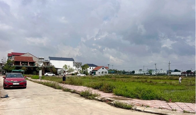 ĐẤT NÔNG THÔN LẬP KỶ LỤC VỀ GIÁ, LÔ CAO NHẤT GẦN 4,5 TỶ ĐỒNG  - 1
