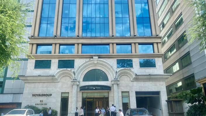 Chân dung "nữ tướng" sinh năm 1982 vừa đầu quân cho NovaGroup  - 1