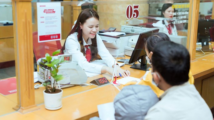 Nghe tin ngân hàng "rút phao" ưu đãi mà hoang mang, không lẽ giấc mơ mua nhà của người trẻ như tui đổ vỡ?  - 1