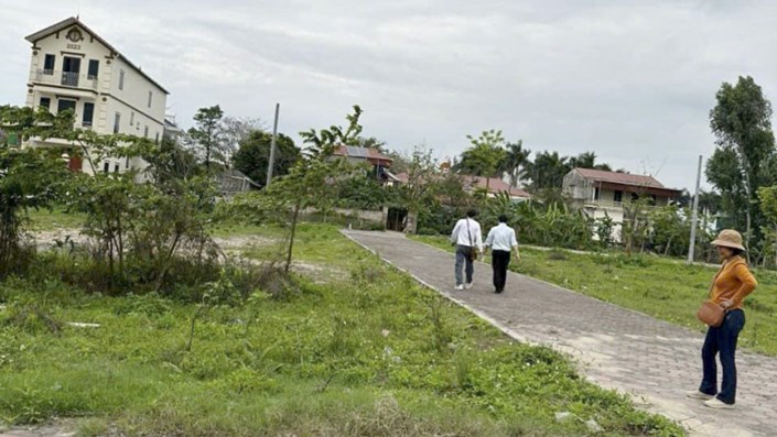 💥 KIẾM 200 TRIỆU/THÁNG VẪN MƯỢN BỐ MẸ MUA ĐẤT BÁN CHÊNH KIẾM LỜI  - 1