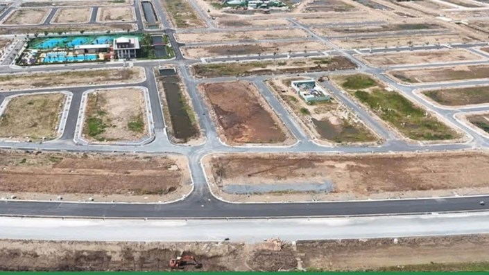 Đất nền 2025 "dựng đứng 100%": Sự trỗi dậy của "vua" đầu cơ hay cú hồi sinh từ vực thẳm? - 1