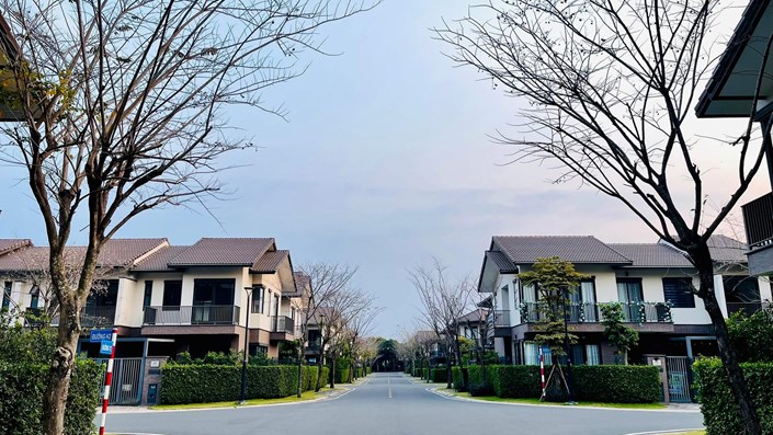 Lãi suất tăng lên 11–13% thị trường không sập, nhưng người vay "nhiều" bắt đầu mất ngủ - 1