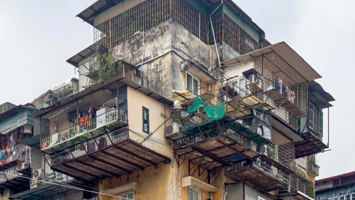 Có thể bạn chưa biết, bức hình dưới đây là một căn tập thể cũ lộ ra sau khi giải tỏa một dãy nhà ở khu vực Đê La Thành - 1