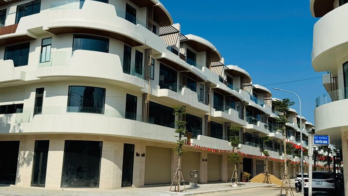 Vỡ nợ 1.000 tỷ ở quận 9: Khi đòn bẩy tài chính biến thành "giá treo cổ" - 1