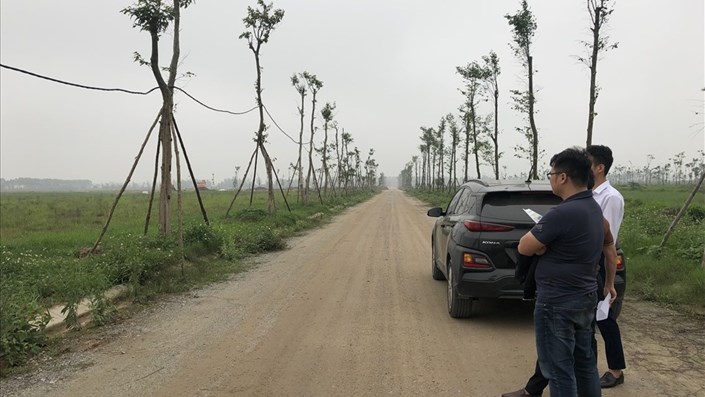 Đừng tin cò nói "giá nhà đất chỉ có tăng" mà hớ đấy anh em - 1