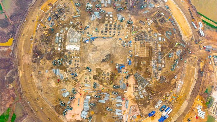 🏟️ KỶ LỤC THẾ GIỚI TẠI VIỆT NAM: KHI "SIÊU DỰ ÁN" KHÔNG CÒN NẰM TRÊN GIẤY! - 1