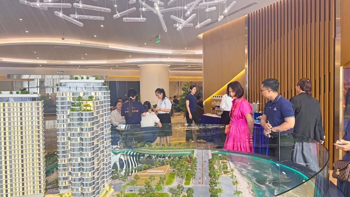 Nghịch lý thị trường BĐS: lãi suất cao mà giá vẫn ngồi chễm chệ như chưa từng có cuộc chia ly - 1