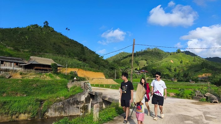 Khi bất động sản là "két sắt quốc dân": Tâm lý ôm đất của người Việt bắt nguồn từ đâu? - 1