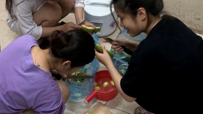 Thu nhập 13 triệu, ở trọ hết 4,5 triệu: Chuyện không của riêng ai! - 1