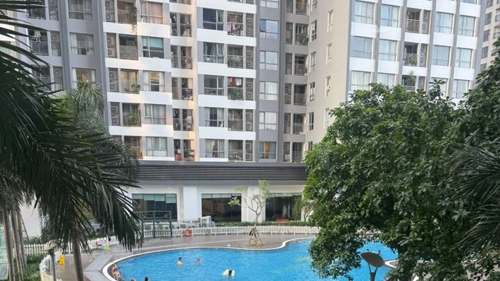 Có những người mua bất động sản càng nhiều thì ngân hàng lại càng cho họ vay nhiều hơn - 1